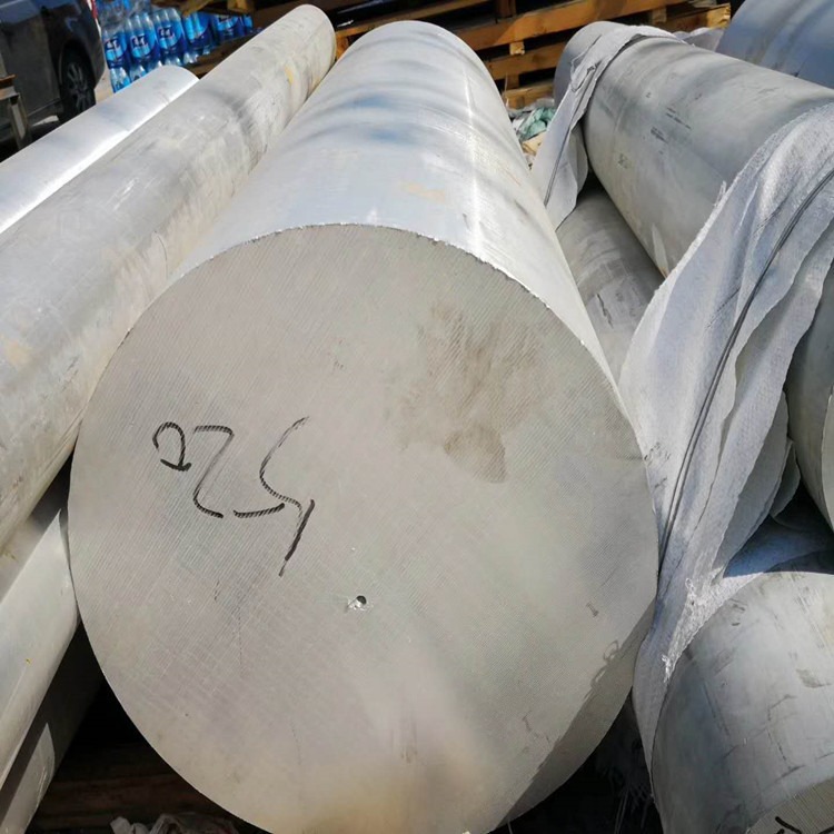 乾宏旺 6063铝棒  铝材  常用于灌溉管材 供车辆 台架 家具 等图片